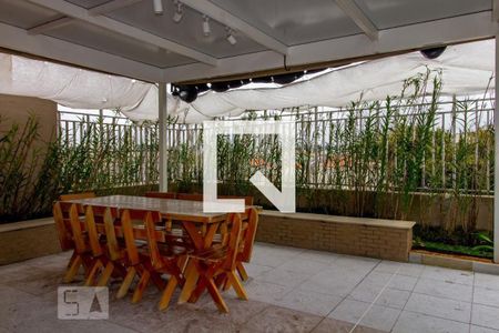 Apartamento à venda com 80m², 2 quartos e 2 vagasChurrasqueira