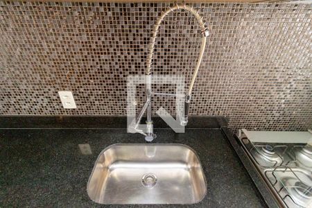 Apartamento à venda com 80m², 2 quartos e 2 vagasDetalhe - Cozinha