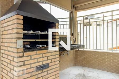 Apartamento à venda com 80m², 2 quartos e 2 vagasChurrasqueira