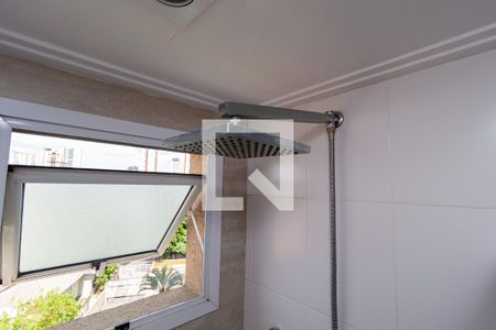 Apartamento à venda com 80m², 2 quartos e 2 vagasDetalhe Banheiro - Suíte 1