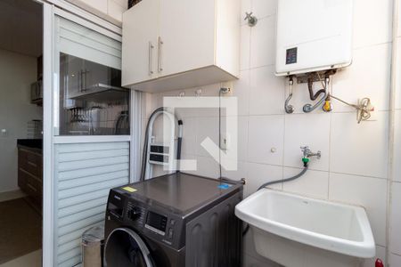 Apartamento à venda com 80m², 2 quartos e 2 vagasÁrea de Serviço