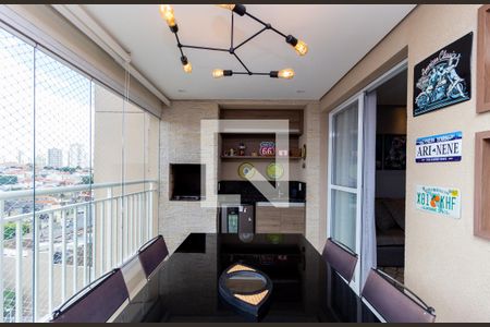 Apartamento à venda com 80m², 2 quartos e 2 vagasVaranda