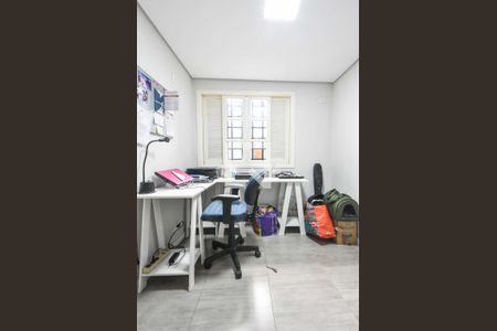 Casa à venda com 100m², 3 quartos e 2 vagasQuarto 03