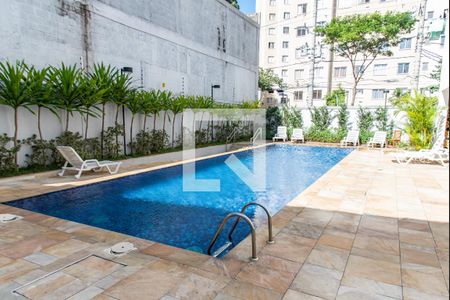 Apartamento para alugar com 34m², 2 quartos e sem vaga Apartamento para alugar com 34m², 2 quartos e sem vagaPiscina