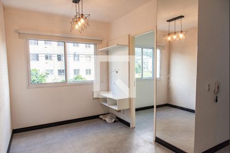 Sala de apartamento para alugar com 2 quartos, 34m² em Cambuci, São Paulo