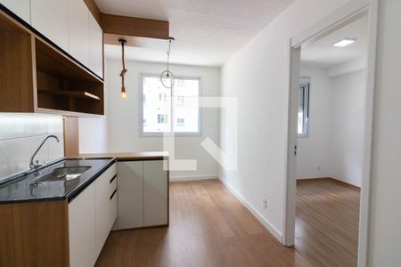 Sala/Cozinha de apartamento à venda com 1 quarto, 25m² em Santo Amaro, São Paulo