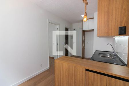 Sala/Cozinha de apartamento à venda com 1 quarto, 25m² em Santo Amaro, São Paulo