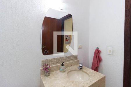 Lavabo de casa para alugar com 4 quartos, 250m² em Vila Maria Alta, São Paulo