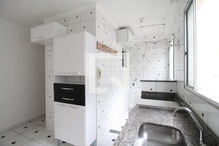 Sala/Cozinha de apartamento para alugar com 1 quarto, 40m² em Cidade Antônio Estevão de Carvalho, São Paulo