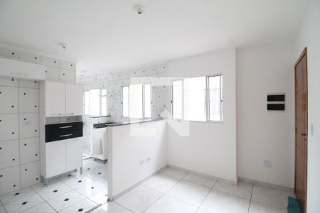 Sala/Cozinha de apartamento para alugar com 1 quarto, 40m² em Cidade Antônio Estevão de Carvalho, São Paulo