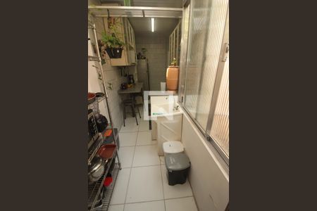 Apartamento à venda com 76m², 3 quartos e sem vagaÁrea de Serviço