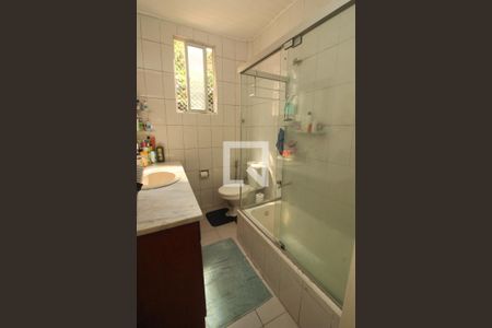 Apartamento à venda com 76m², 3 quartos e sem vagaBanheiro