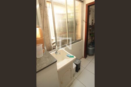 Apartamento à venda com 76m², 3 quartos e sem vagaÁrea de Serviço