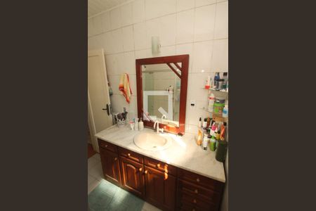 Apartamento à venda com 76m², 3 quartos e sem vagaBanheiro