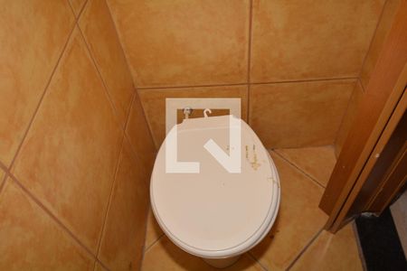 Casa para alugar com 60m², 2 quartos e sem vagaBanheiro da Suíte 