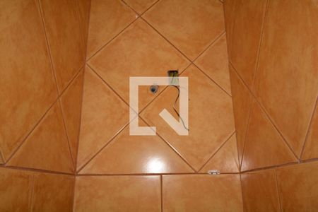 Casa para alugar com 60m², 2 quartos e sem vagaBanheiro da Suíte 