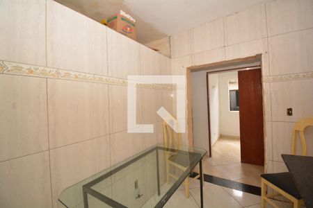 Casa para alugar com 60m², 2 quartos e sem vagaCozinha
