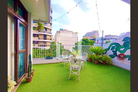 Apartamento para alugar com 127m², 3 quartos e 1 vagaCobertura varanda