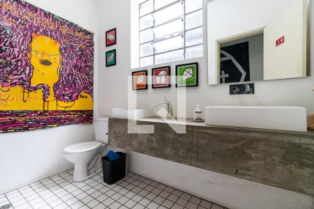 1o. Andar - Lavabo de casa à venda com 2 quartos, 250m² em Liberdade, São Paulo