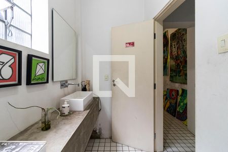 1o. Andar - Lavabo de casa à venda com 2 quartos, 250m² em Liberdade, São Paulo