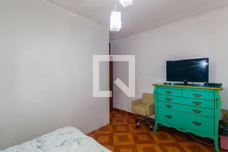 Casa à venda com 300m², 4 quartos e 7 vagas Casa à venda com 300m², 4 quartos e 7 vagasSuíte