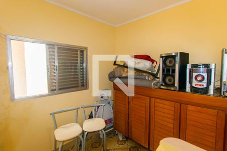 Casa à venda com 300m², 4 quartos e 7 vagas Casa à venda com 300m², 4 quartos e 7 vagasEdícula