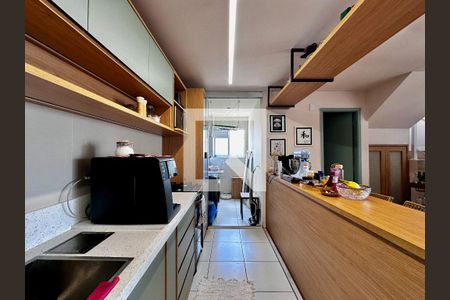 Apartamento à venda com 117m², 2 quartos e 2 vagasCozinha