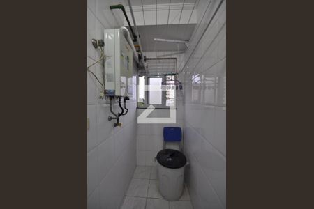 Apartamento para alugar com 65m², 2 quartos e 1 vagaÁrea de Serviço