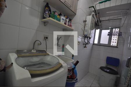 Apartamento para alugar com 65m², 2 quartos e 1 vagaÁrea de Serviço