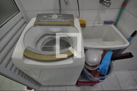 Apartamento para alugar com 65m², 2 quartos e 1 vagaÁrea de Serviço