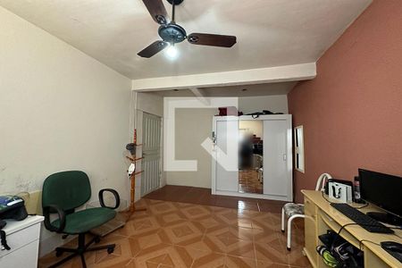 Casa à venda com 161m², 3 quartos e 2 vagasQuarto 2 