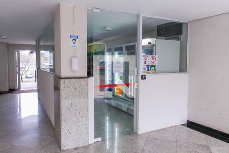 Apartamento à venda com 136m², 3 quartos e 2 vagasMini Market