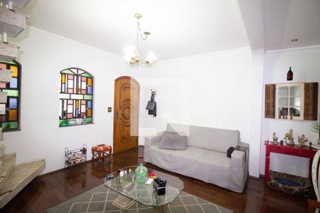 Sala de casa à venda com 3 quartos, 108m² em Vila Regente Feijó, São Paulo