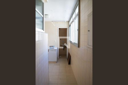 Apartamento à venda com 166m², 3 quartos e 1 vagaÁrea de Serviço