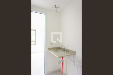 Banheiro de kitnet/studio à venda com 1 quarto, 24m² em Vila Zilda, São Paulo