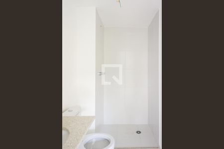 Banheiro de kitnet/studio à venda com 1 quarto, 24m² em Vila Zilda, São Paulo