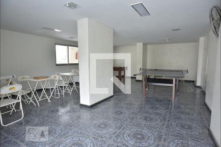 Apartamento para alugar com 65m², 2 quartos e 1 vaga Apartamento para alugar com 65m², 2 quartos e 1 vagaÁrea comum - Salão de festas