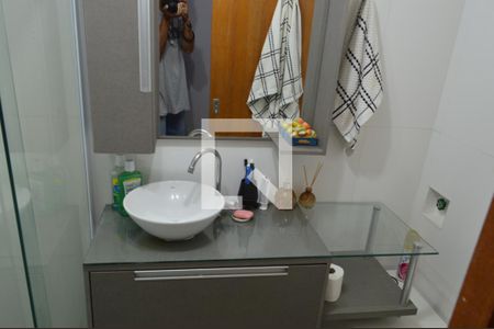 Apartamento para alugar com 65m², 2 quartos e 1 vagaBanheiro