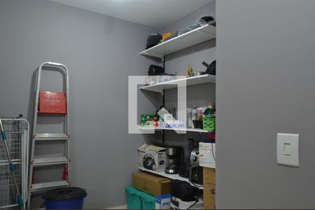 Apartamento para alugar com 65m², 2 quartos e 1 vagaDispensa