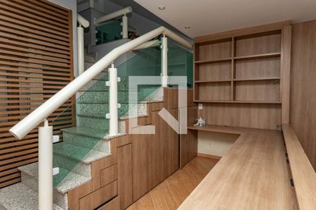 Sala de casa à venda com 4 quartos, 405m² em Centro, Diadema