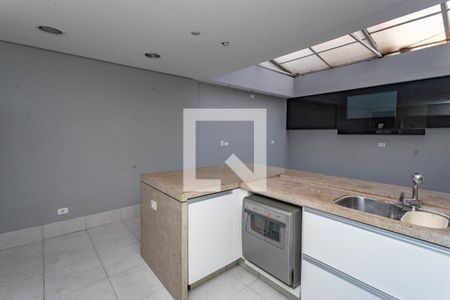 Casa à venda com 405m², 4 quartos e 4 vagas Casa à venda com 405m², 4 quartos e 4 vagasCozinha