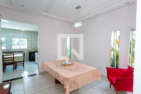 Casa à venda com 250m², 4 quartos e 3 vagas Casa à venda com 250m², 4 quartos e 3 vagasCopa