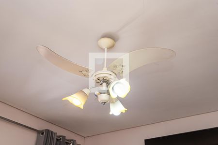 Casa à venda com 250m², 4 quartos e 3 vagas Casa à venda com 250m², 4 quartos e 3 vagasSuite 3