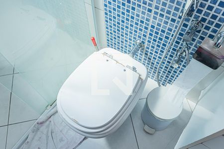 Casa à venda com 250m², 4 quartos e 3 vagas Casa à venda com 250m², 4 quartos e 3 vagasBanheiro suite 2