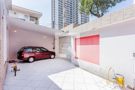 Casa à venda com 250m², 4 quartos e 3 vagas Casa à venda com 250m², 4 quartos e 3 vagasGaragem