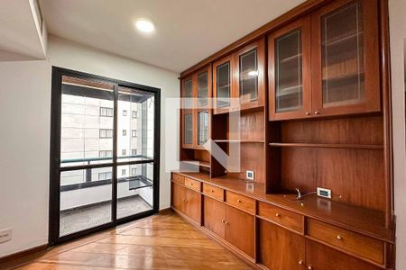 Apartamento à venda com 230m², 4 quartos e 3 vagasQuarto