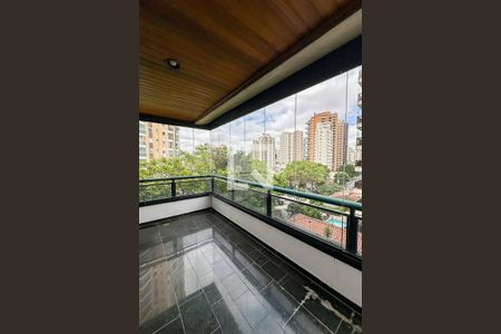 Varanda  de apartamento à venda com 4 quartos, 230m² em Santana, São Paulo