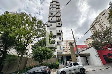 Apartamento à venda com 230m², 4 quartos e 3 vagasFachada