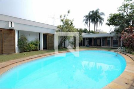 Casa à venda com 4 quartos, 600m² em Brooklin, São Paulo