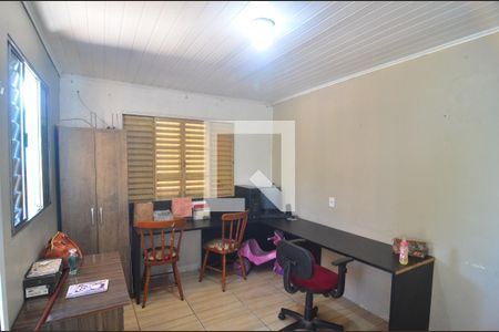 Sala de casa à venda com 3 quartos, 55m² em Guajuviras, Canoas